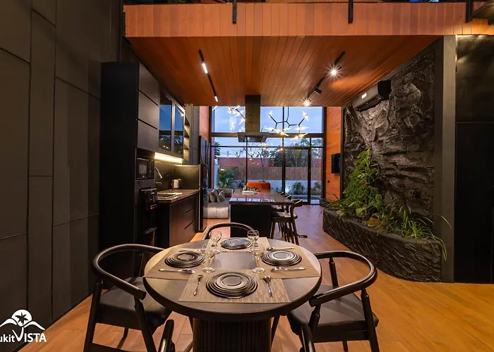 The Black Rock By Bukit Vista Villa *